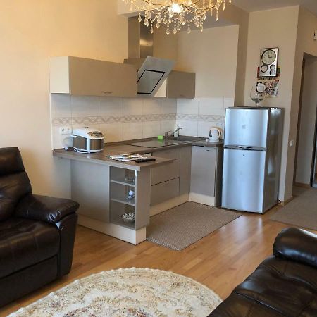 Apartment On Avenue Taikos 120 C Klaipėda Eksteriør bilde
