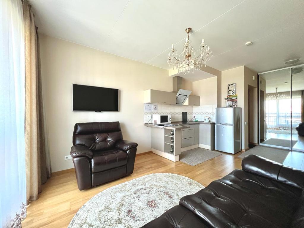 Apartment On Avenue Taikos 120 C Klaipėda Eksteriør bilde